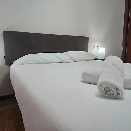 El Nido De Fresnos 1a131 * Χιχόν